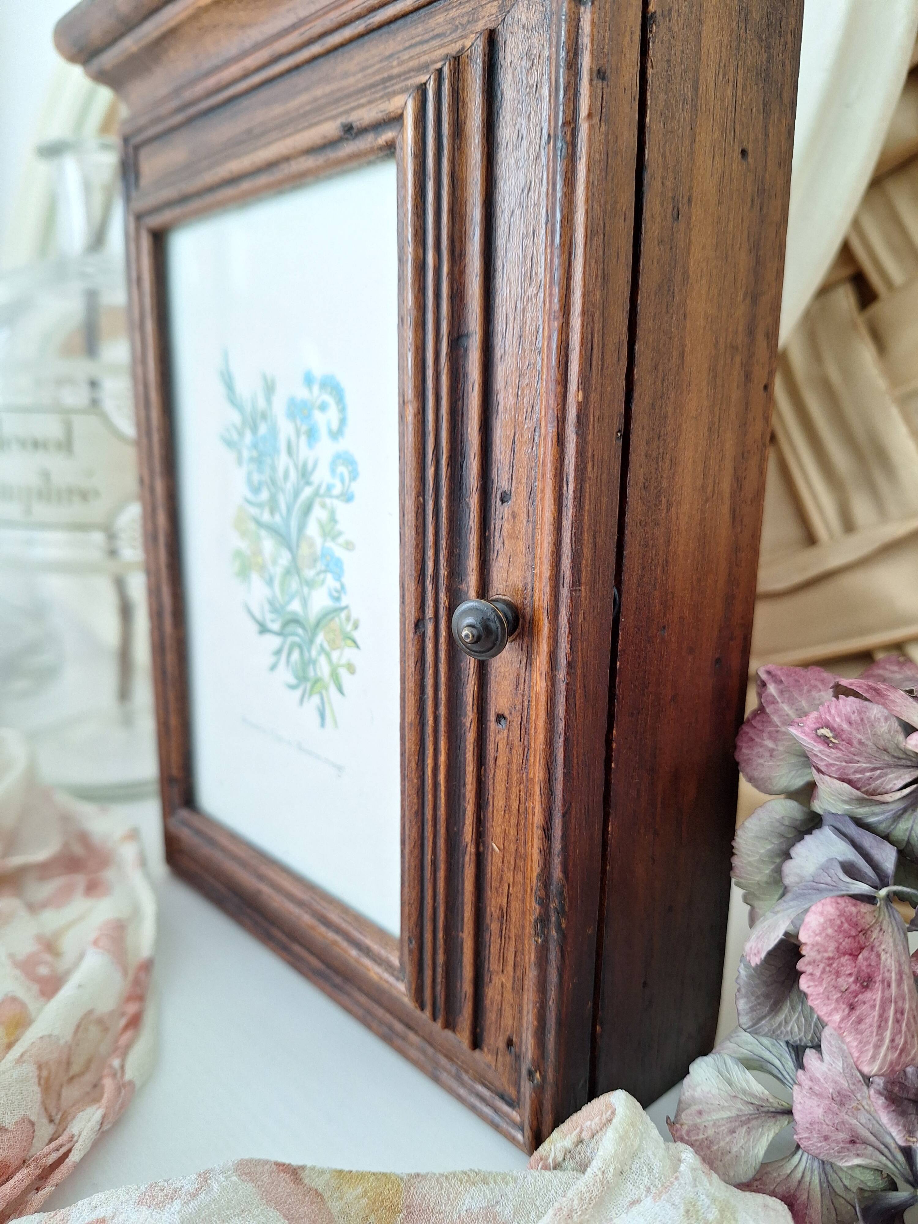 Boîte à clés vintage