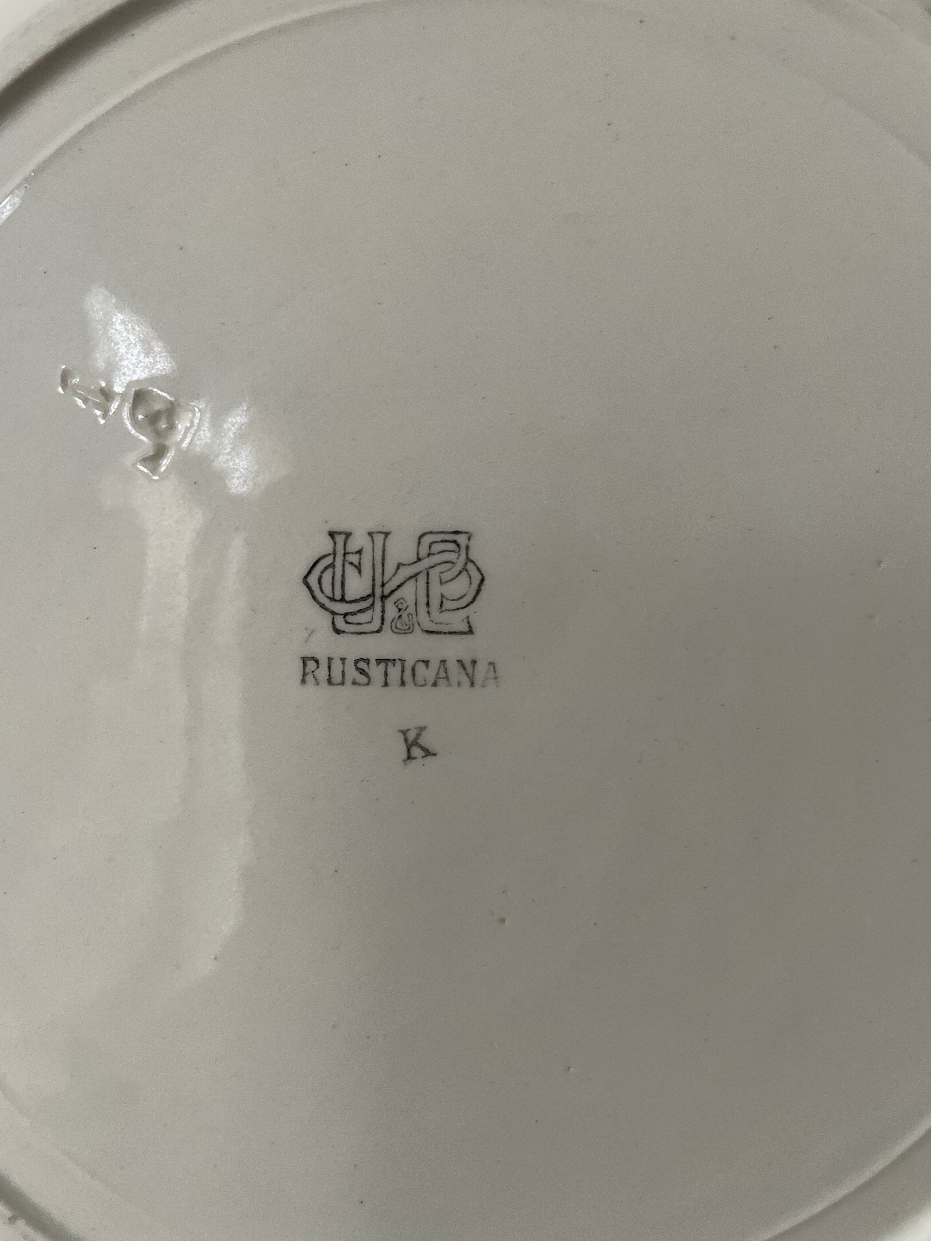Set of 8 flat plates in Sarreguemines earthenware, model "Rusticana"