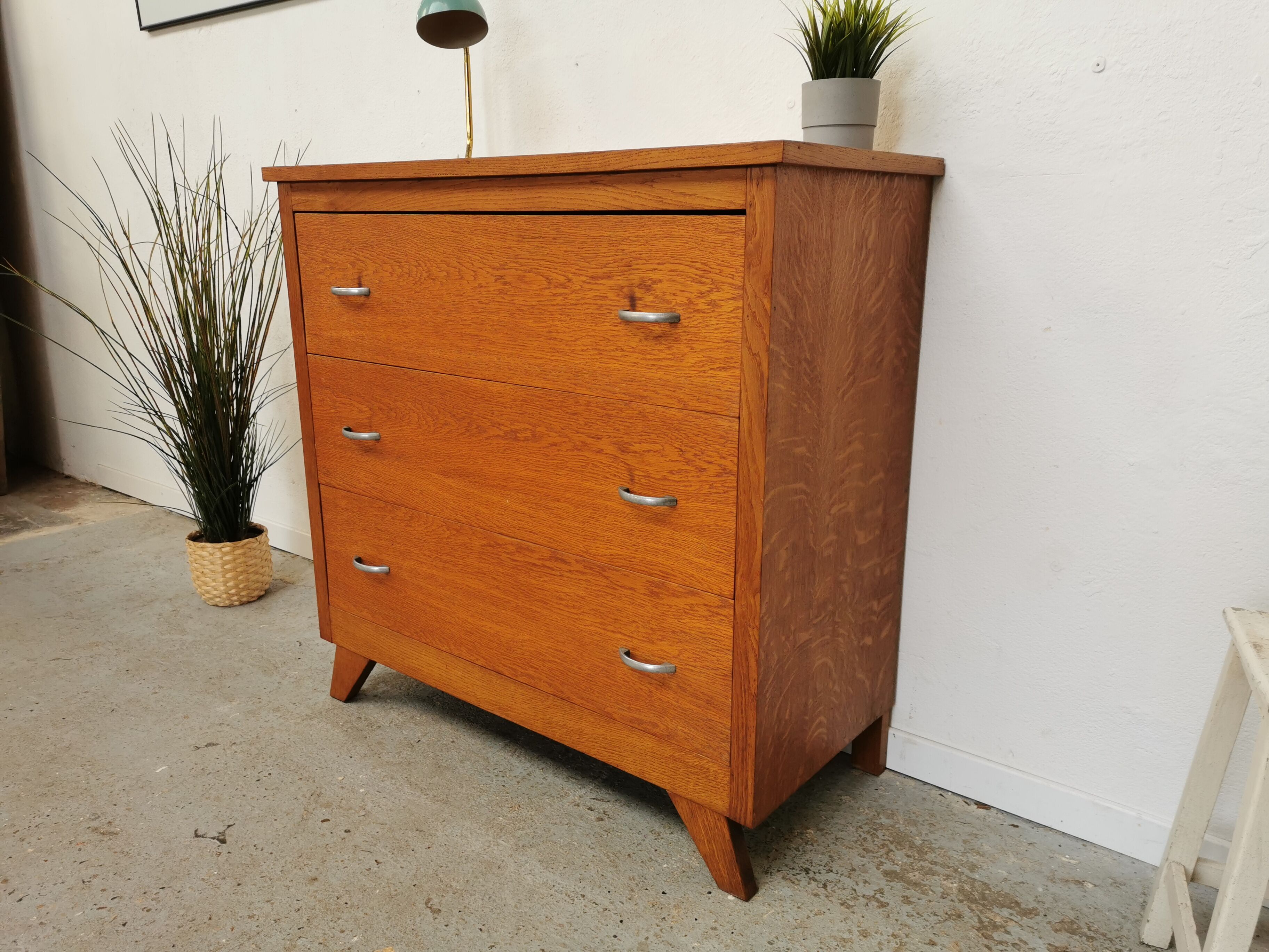 Vintage chest of drawers