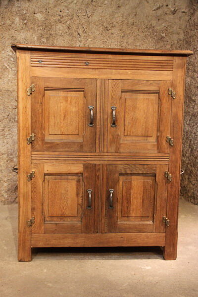 Ancienne glacière frigo