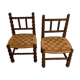 Paire de chaises basses en bois tourné