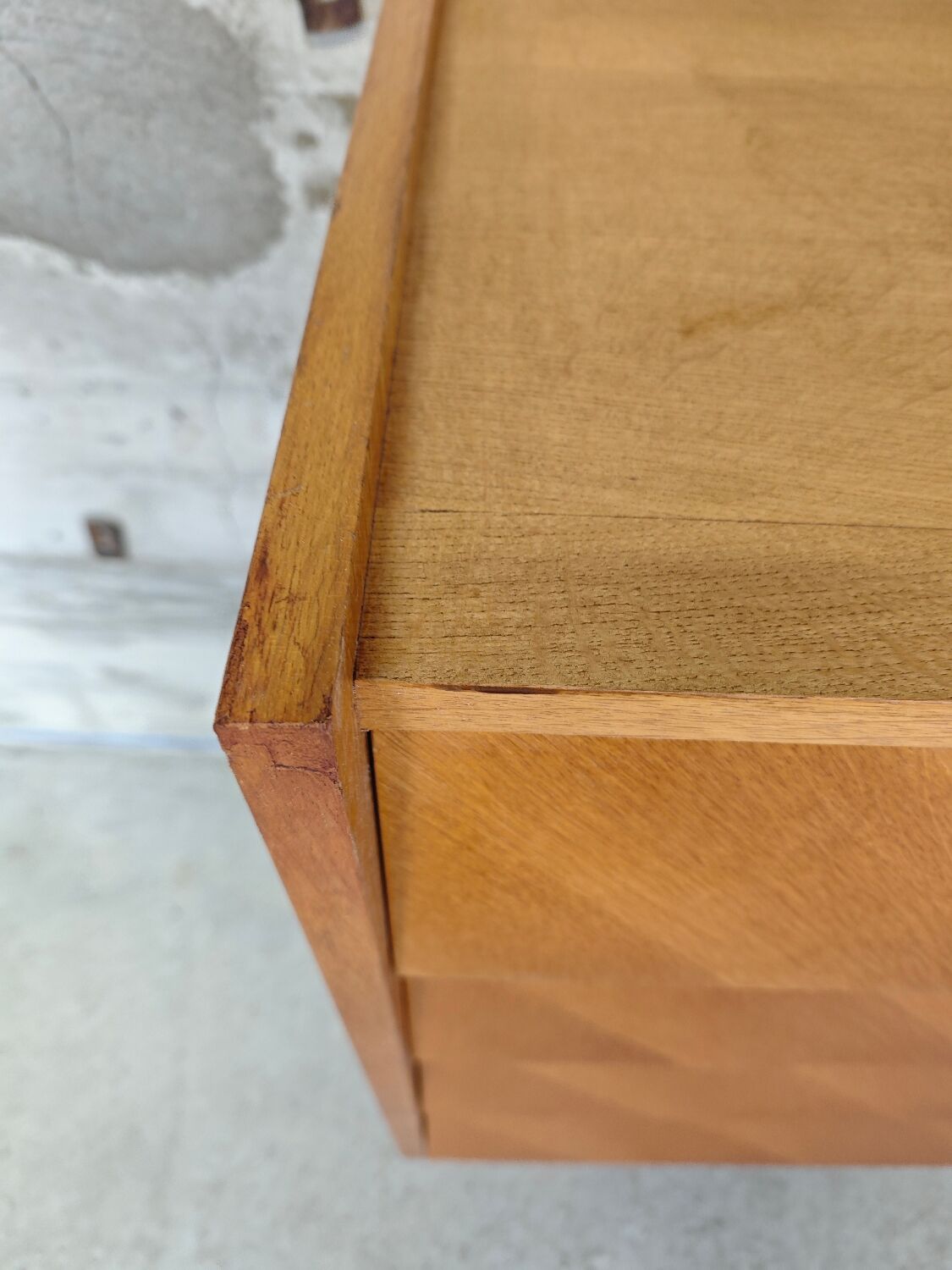 Vintage chest of drawers