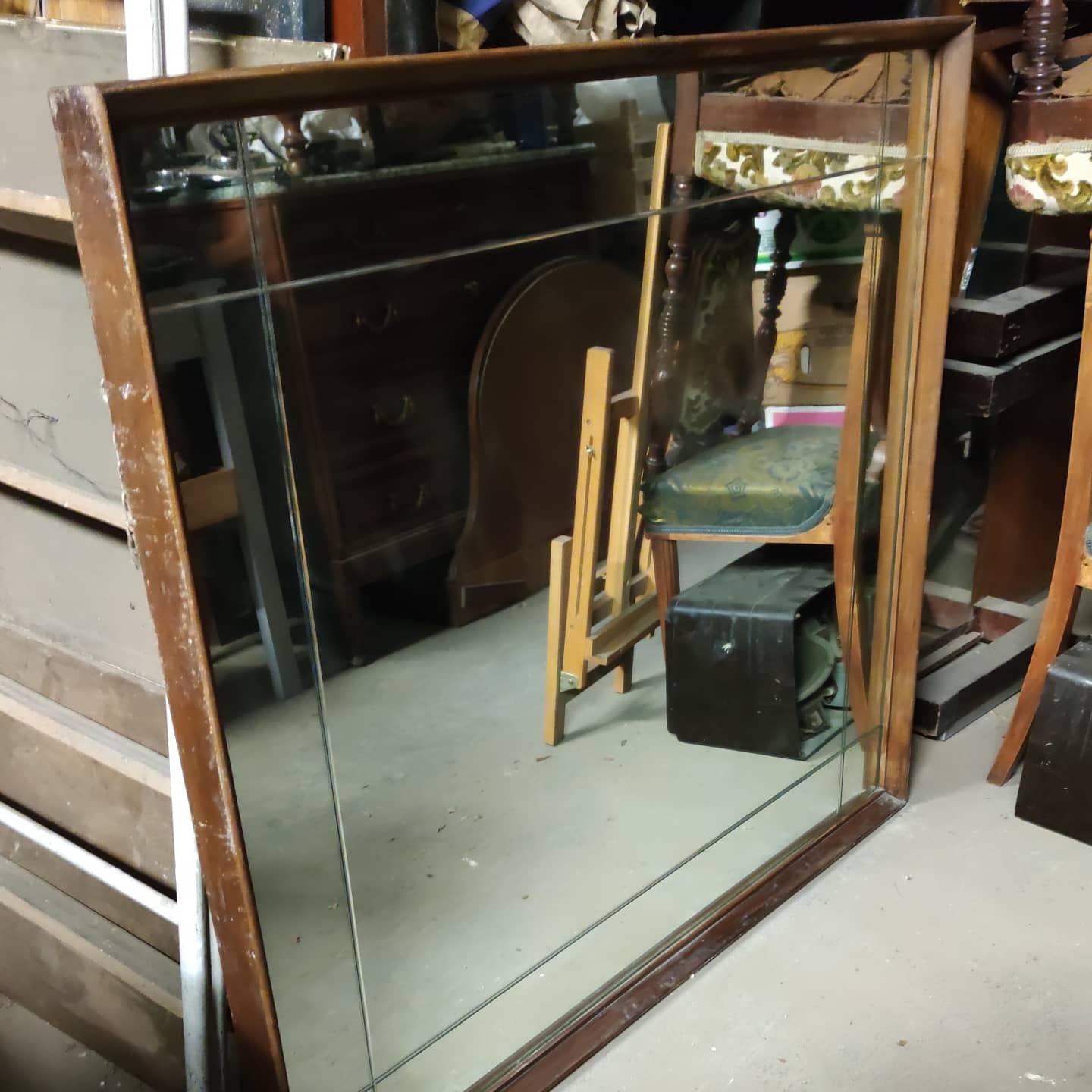Charming Parisian bistro mirror with wheel-clading work 125x105cm