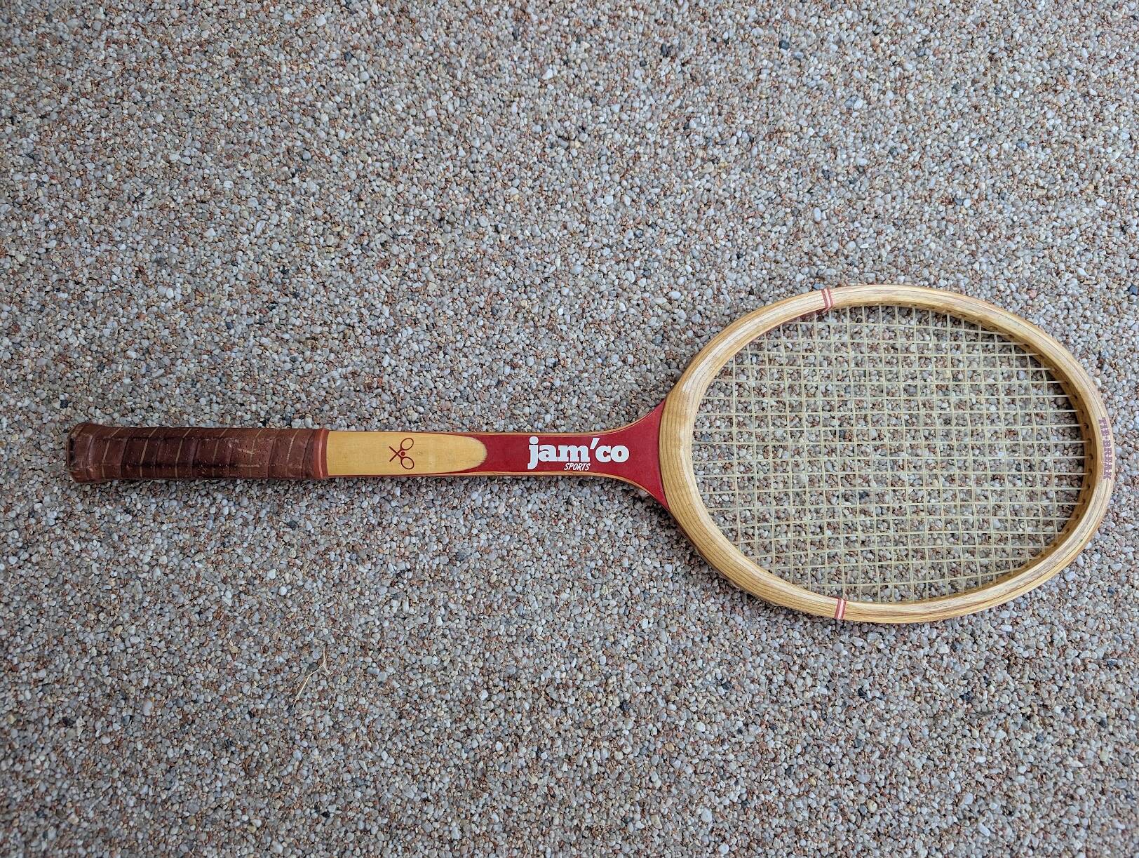 Jam'Co tri-shape tennis racket + leather case