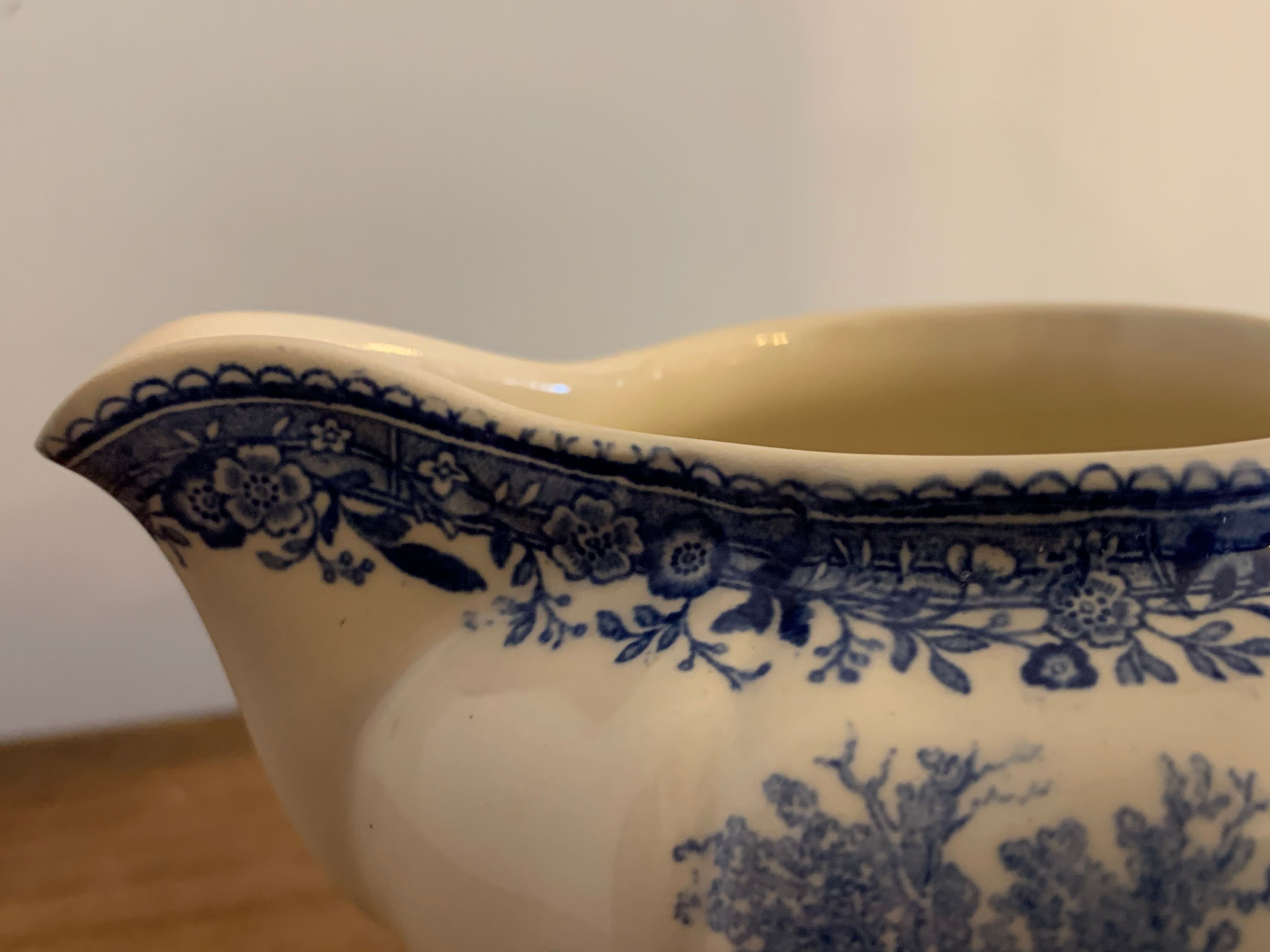 Villeroy and Boch Burgenland 1950 blue and white milk pot