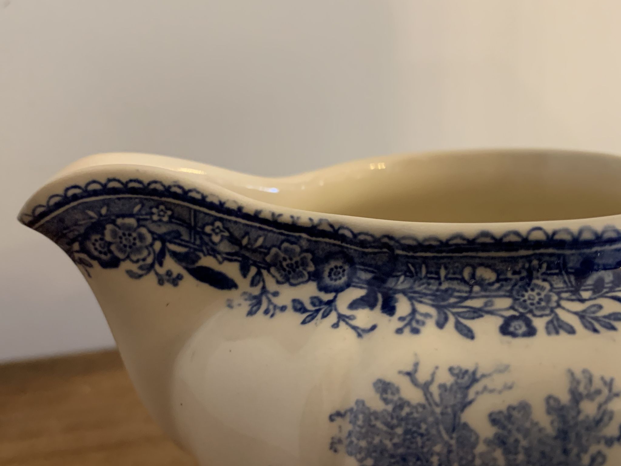Villeroy and Boch Burgenland 1950 blue and white milk pot