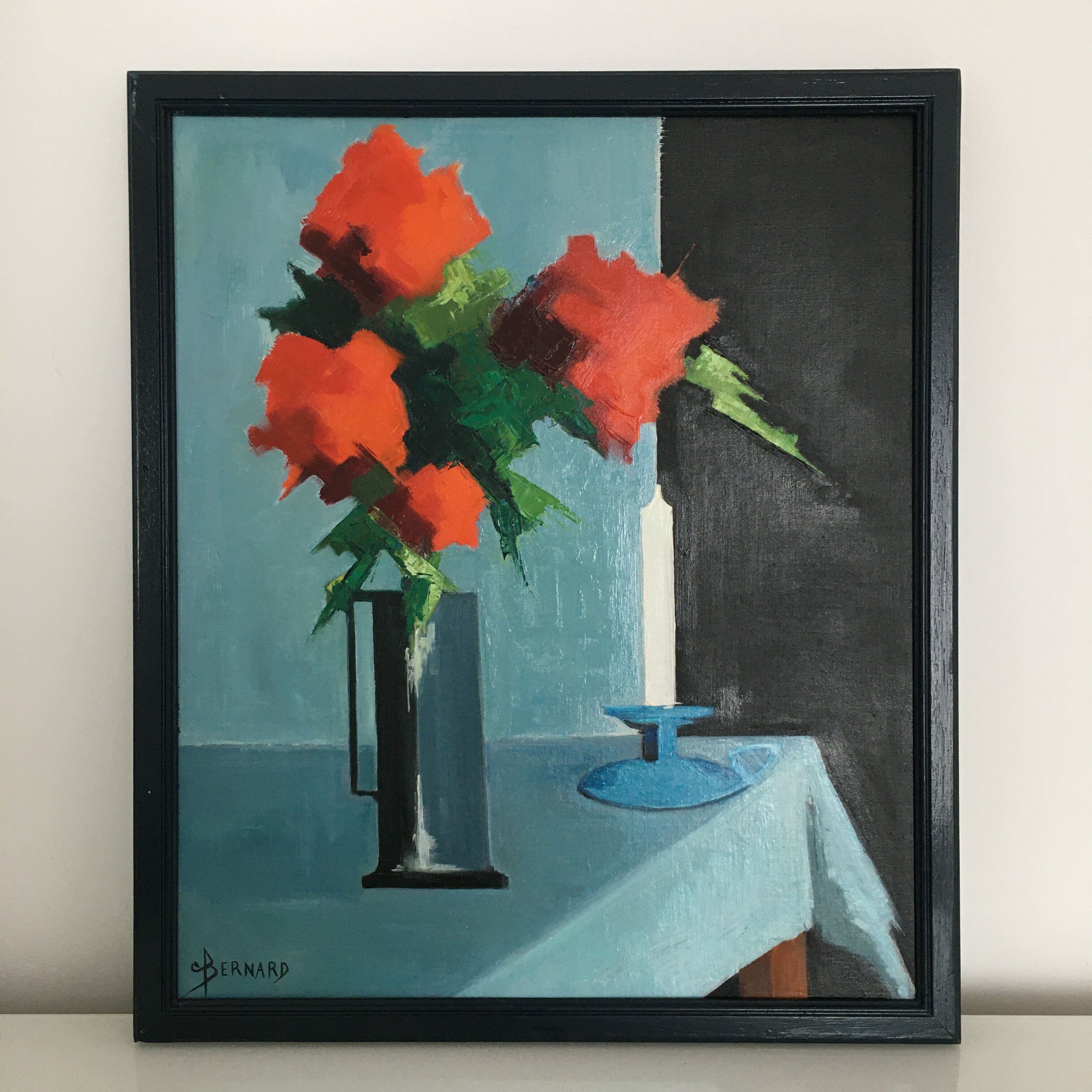 Table bouquet red and candle