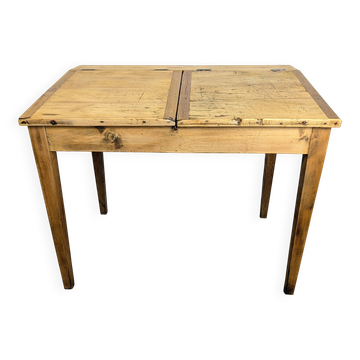 Bureau d'écolier ancien en bois à double plateaux relevables