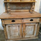 Patinated buffet (pastry furniture)