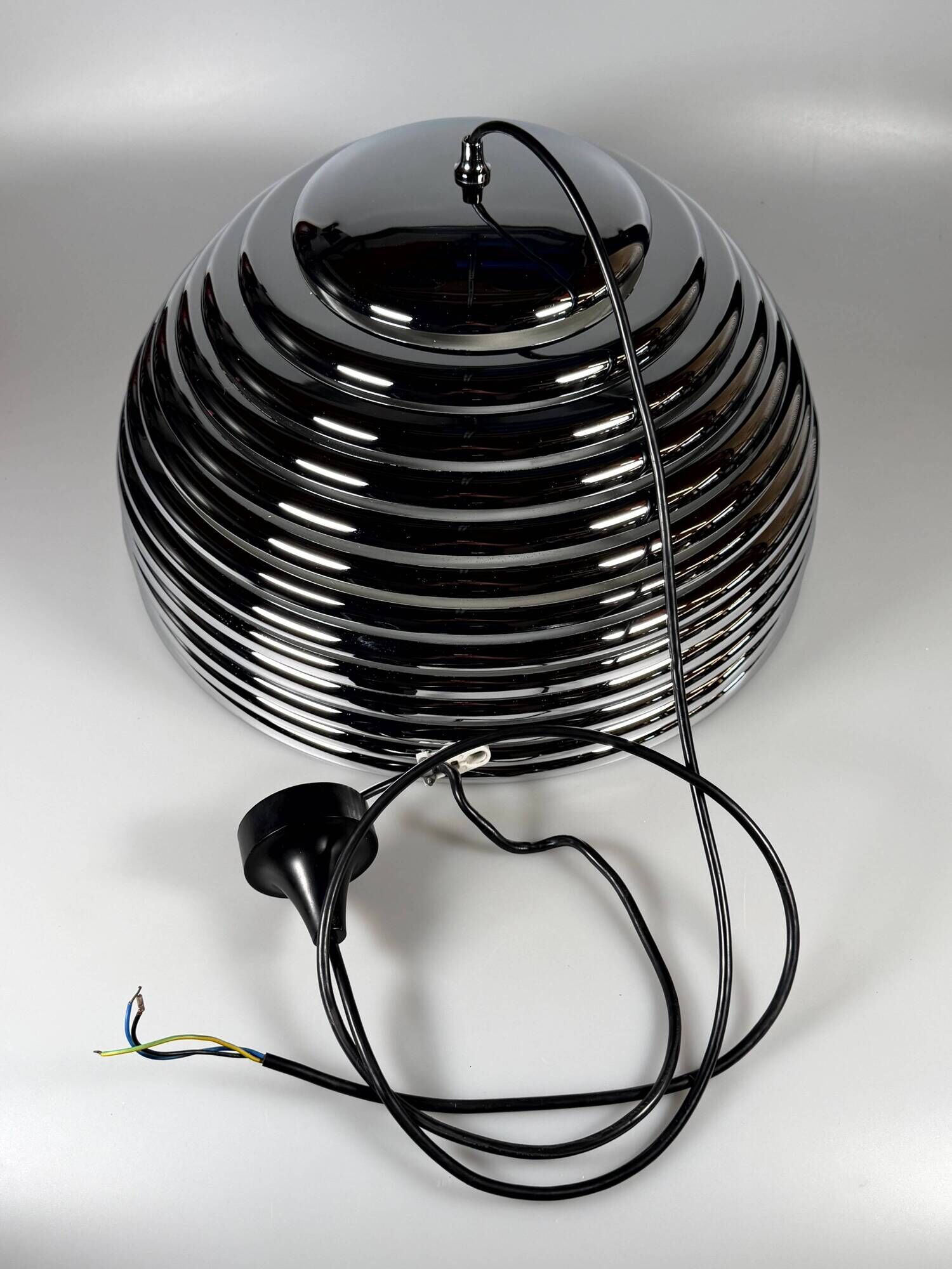1960s 1970s Pendant Lamp by Staff Leuchten "Kazuo Motozawa" Modell Saturno