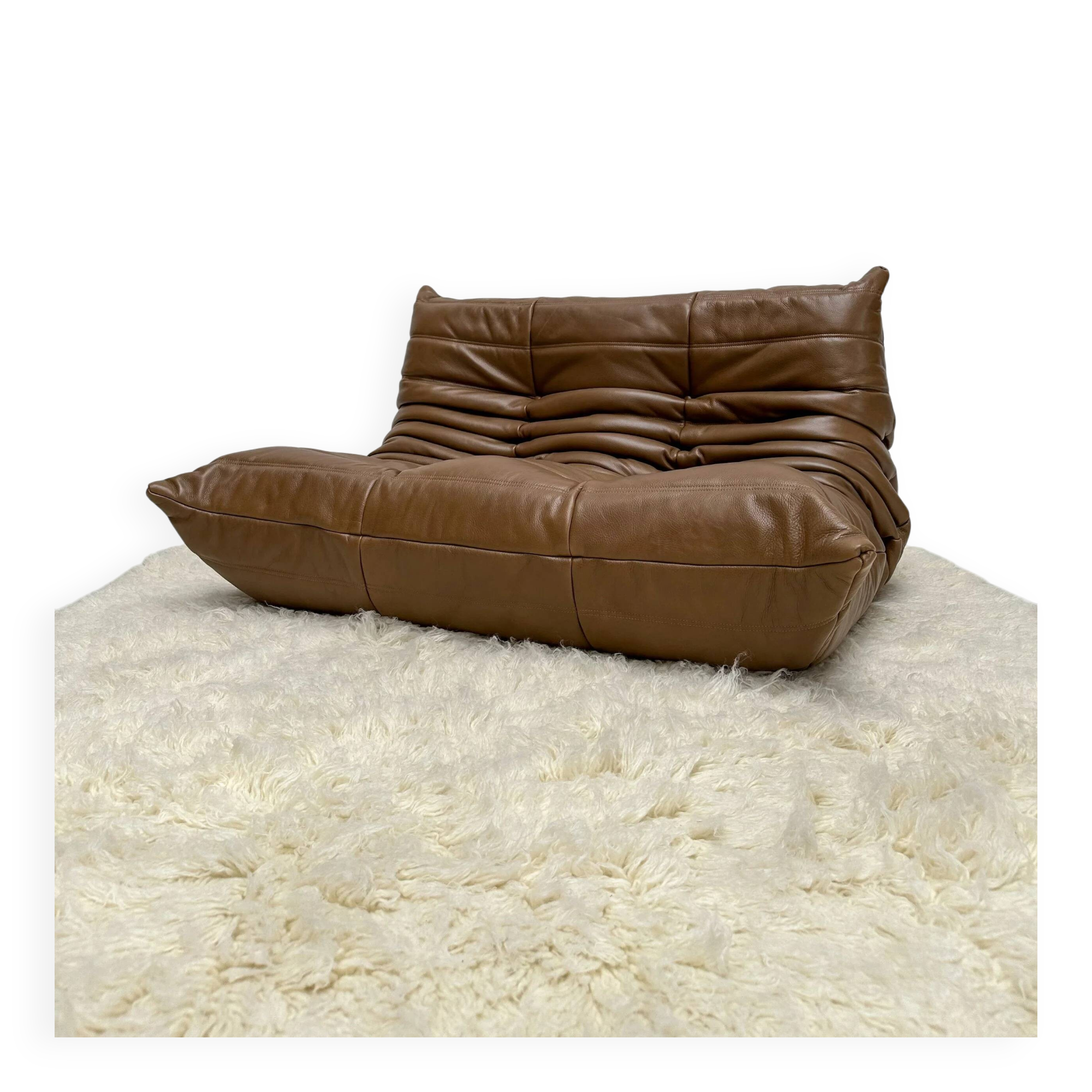 Vintage original leather Togo 2-seater by Michel Ducaroy for Ligne Roset