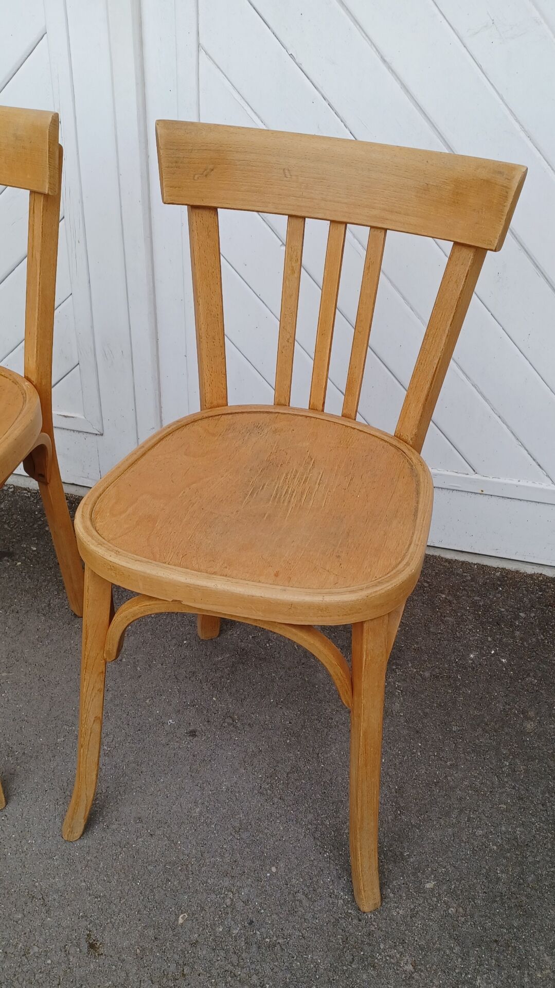 Paire de chaises bistrot Baumann