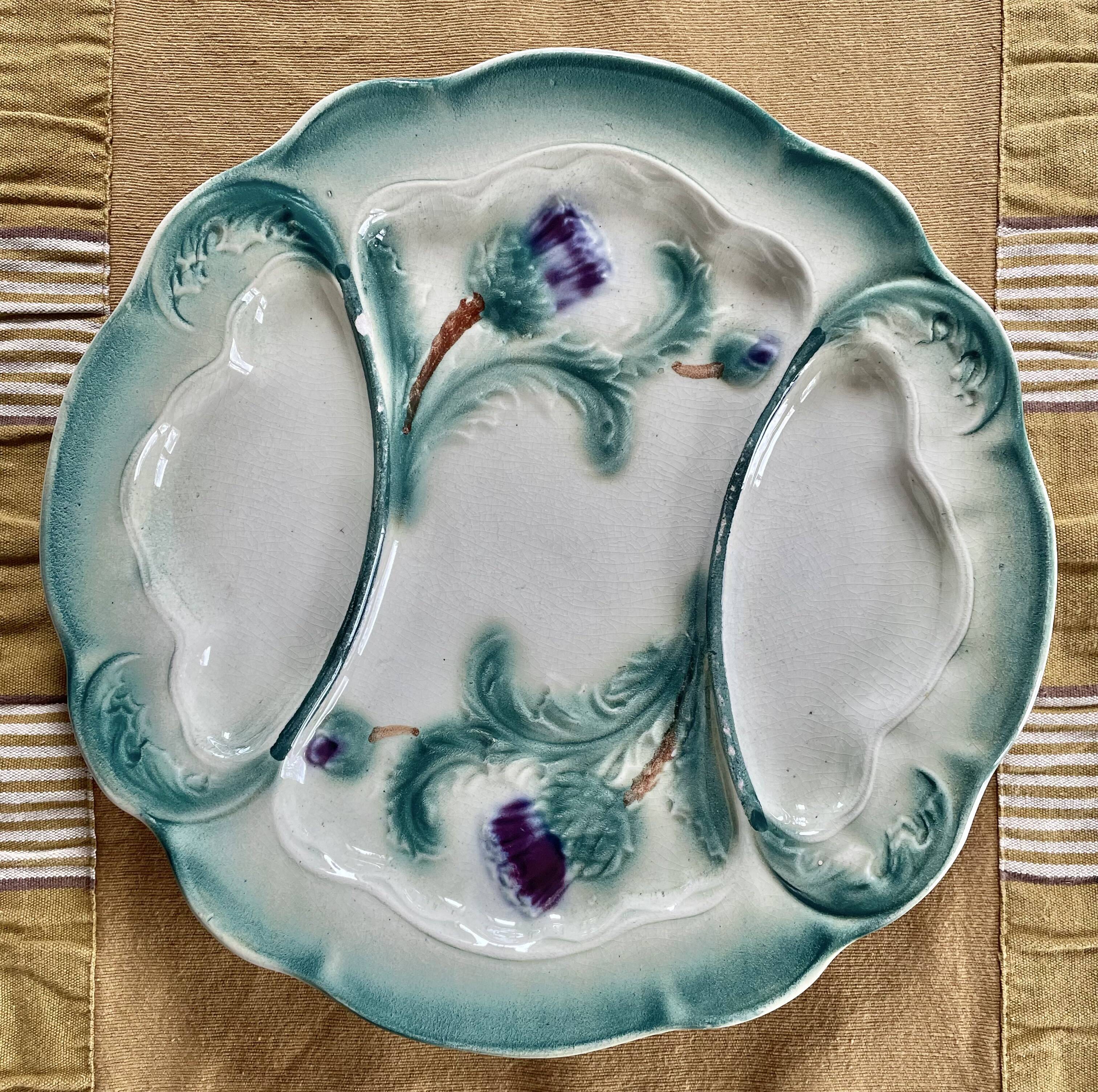 Artichoke plate Digoin in majolica faience barbotine