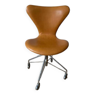 Jacobsen office chair