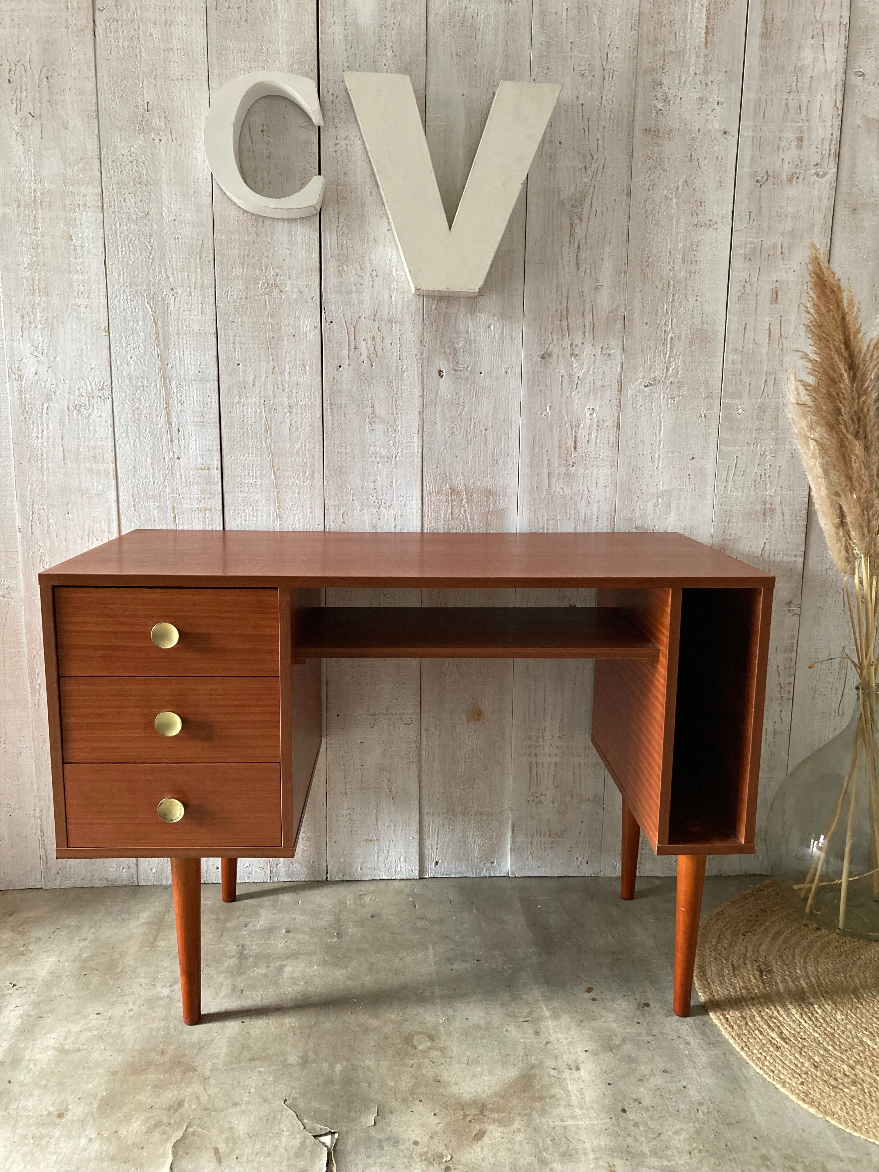 Bureau vintage