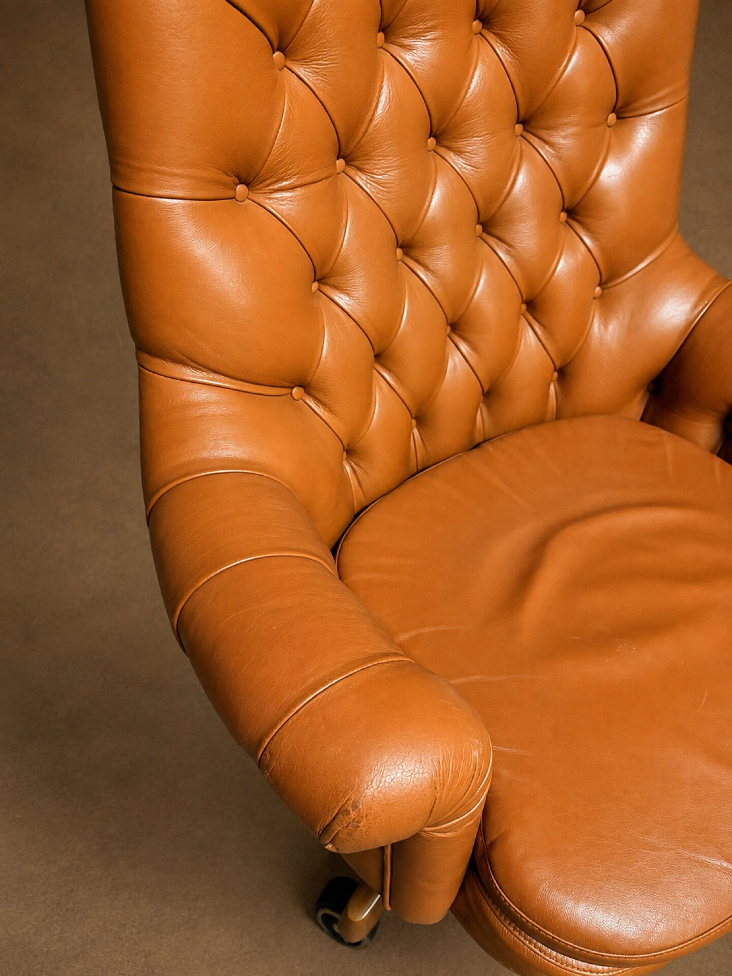 Upholstered armchair Poltrona Frau Circé 1990