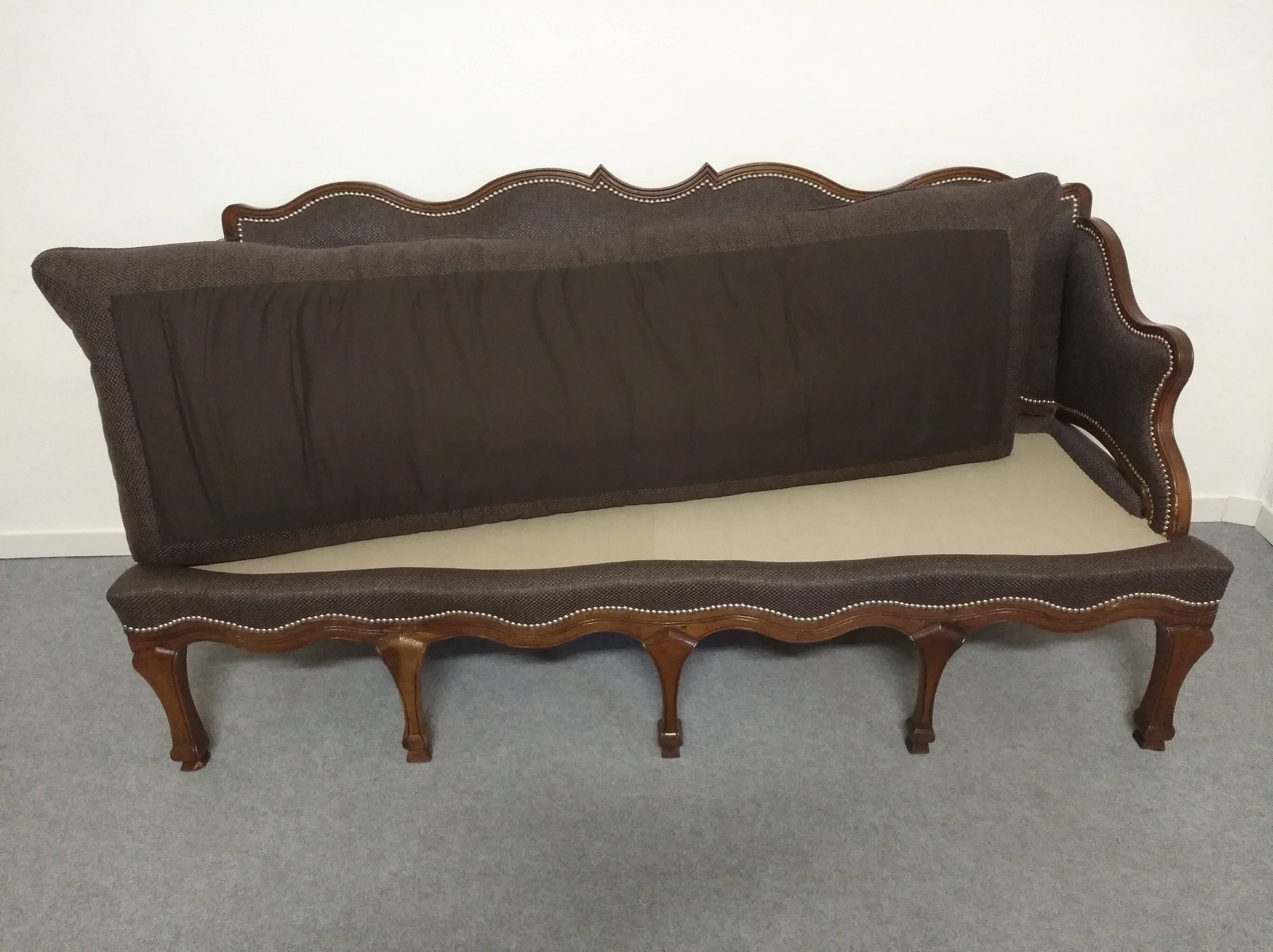 Regency period oak sofa from the early 18th century