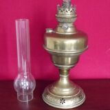 Vintage Brass Oil Lantern with Decorative Base and Clear Glass Funnel Stamped LB Marque Delay 4399