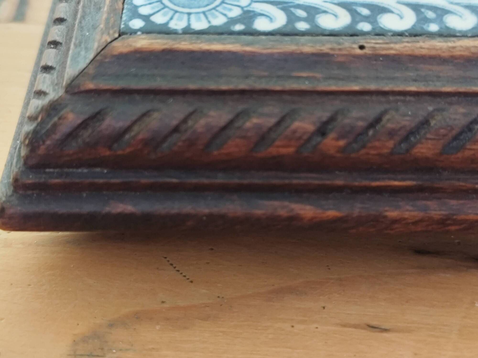 Ceramic tile trivet and wooden frame with Dutch windmill.