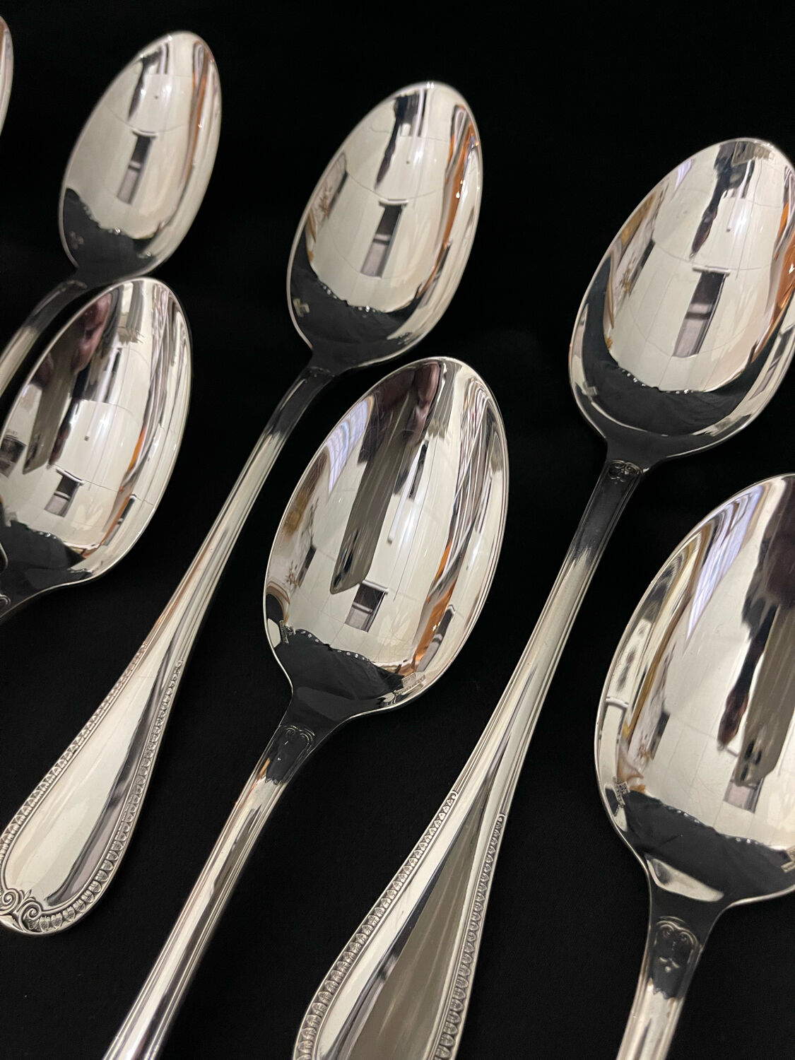 Christofle malmaison housekeeper with silversmith 65 pieces condition close to new