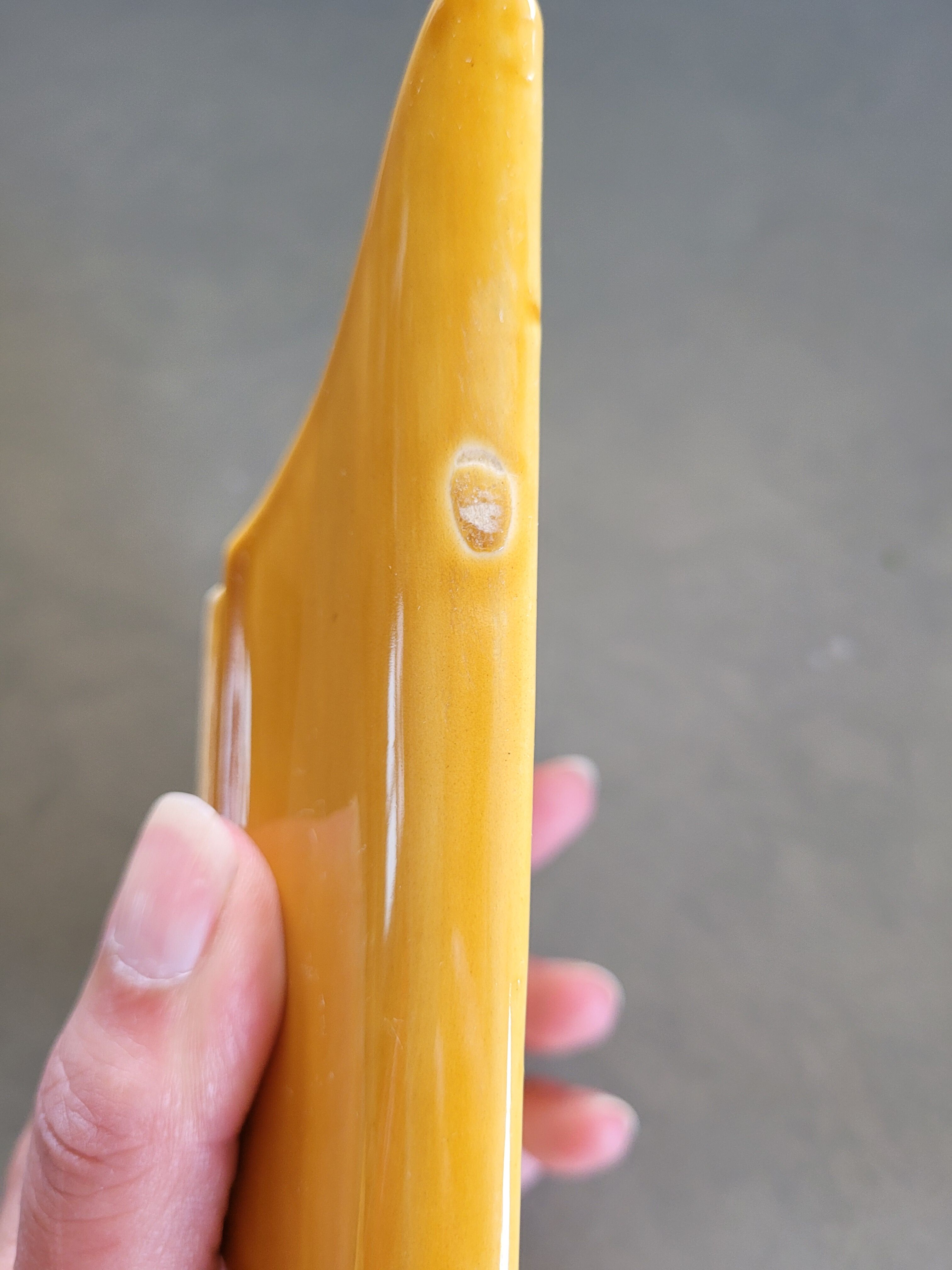 Buttermaker and its butter knife with straw pattern
