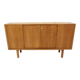 Enfilade scandinave en chêne, Borgeryds Möbelfabrik, Suède, 1960