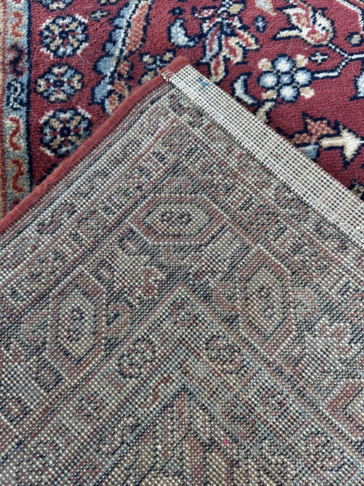 Oriental style rug 120cm x 170cm
