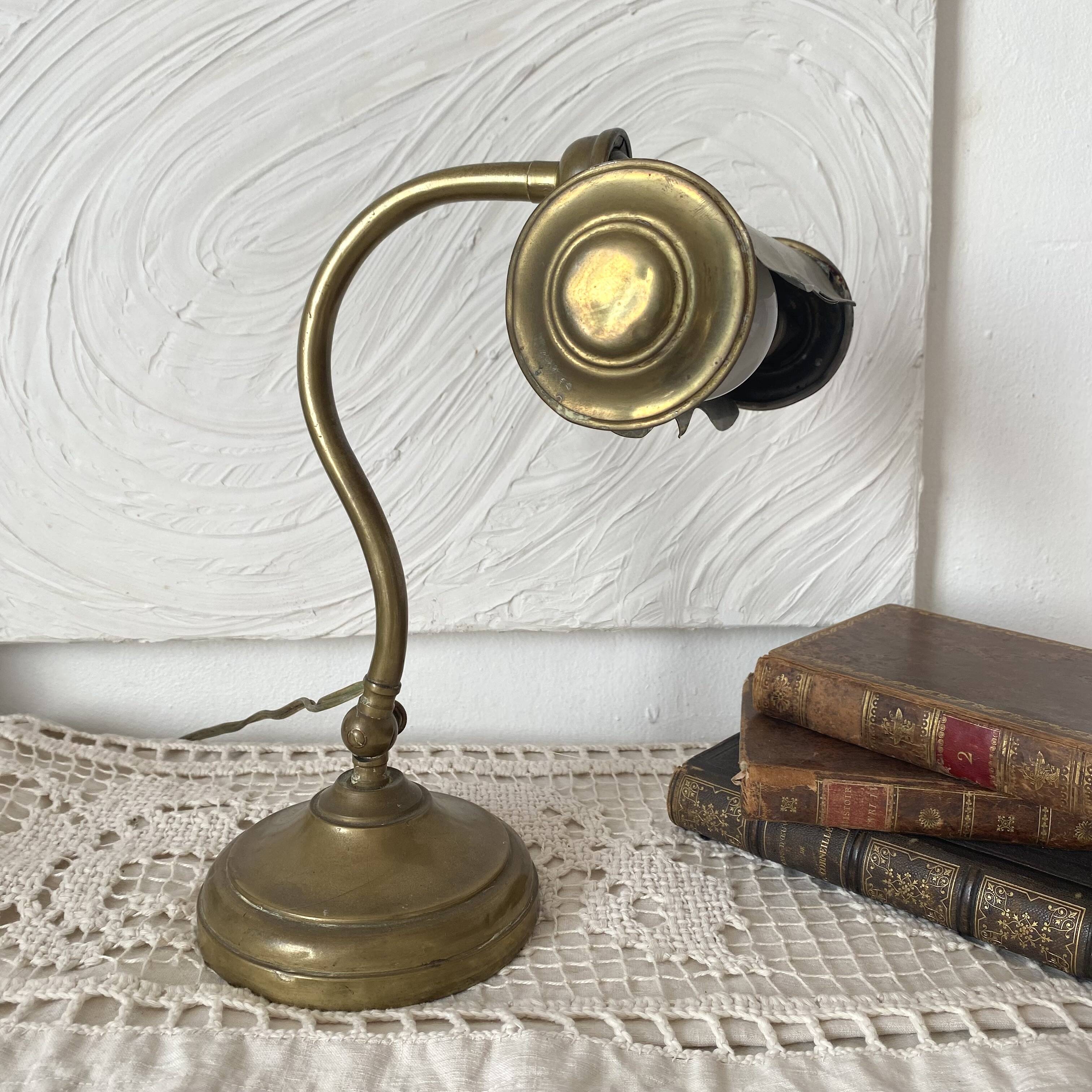 Antique brass notary lamp, adjustable desk lamp