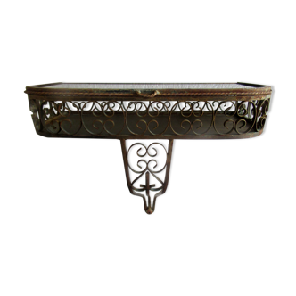 Iron console