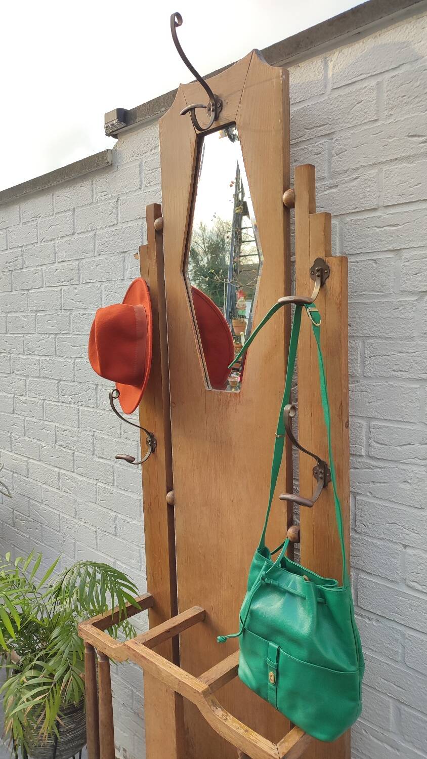 Art Deco coat rack in oak