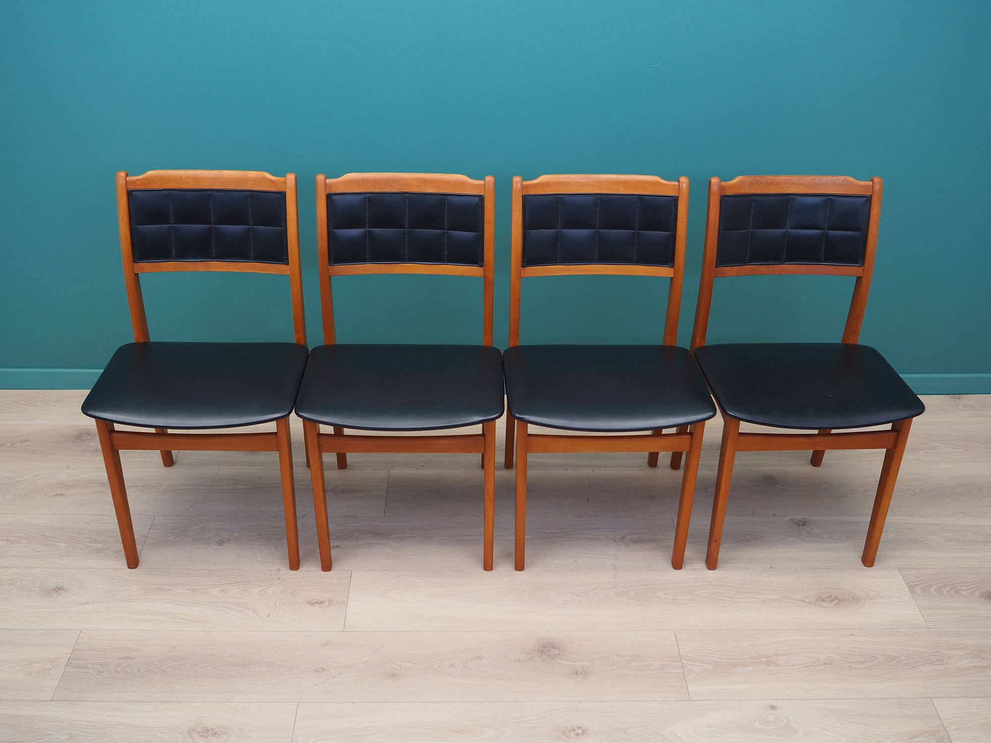 Set of four beech chairs, Danish design, 1970s, production: Denmark