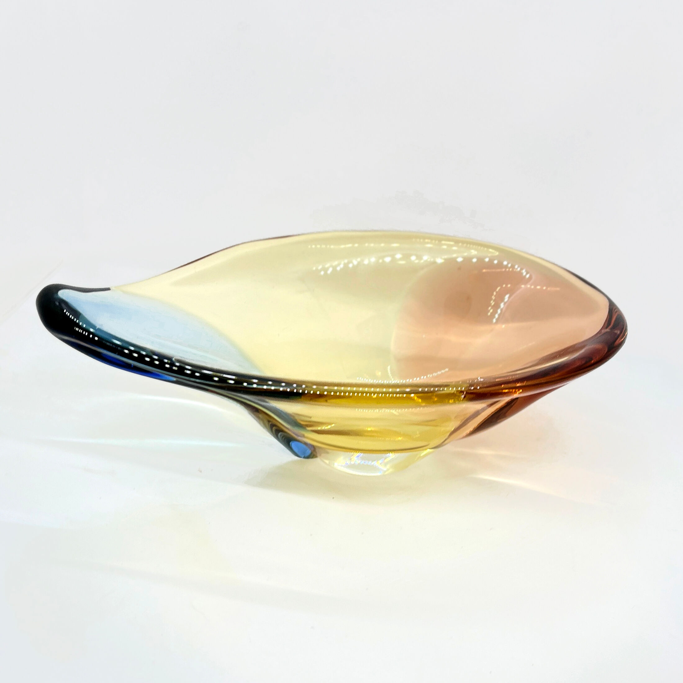 Organic modern glass platter designed by H. Machovska Mstišov Moser Karlovarske Sklo Cechoslovakia