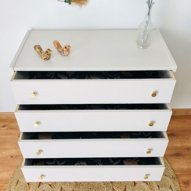 Vintage dresser