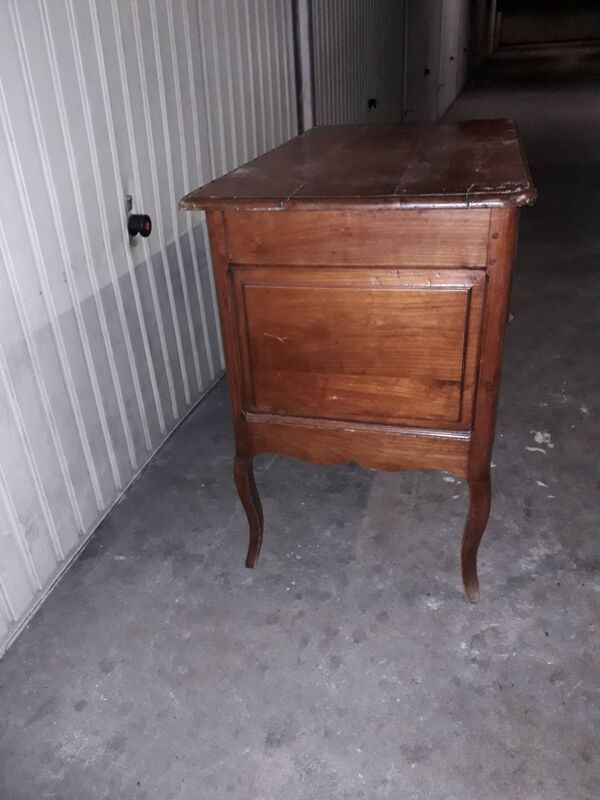 Commode ancienne en bois