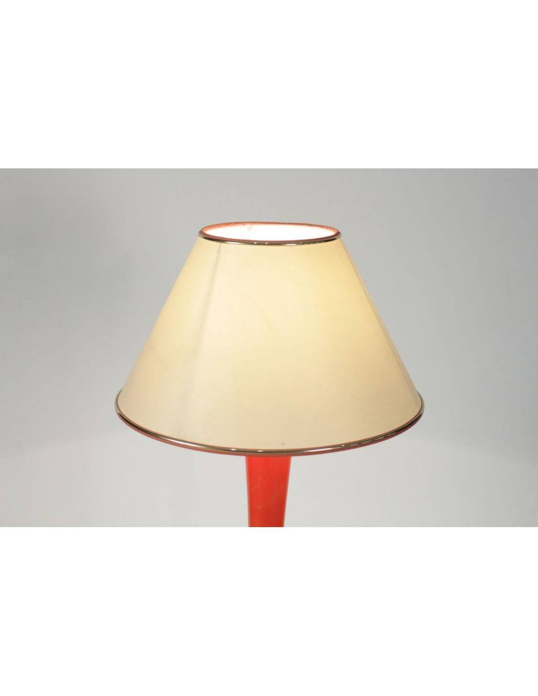 Lampe en bois peint, années 1960