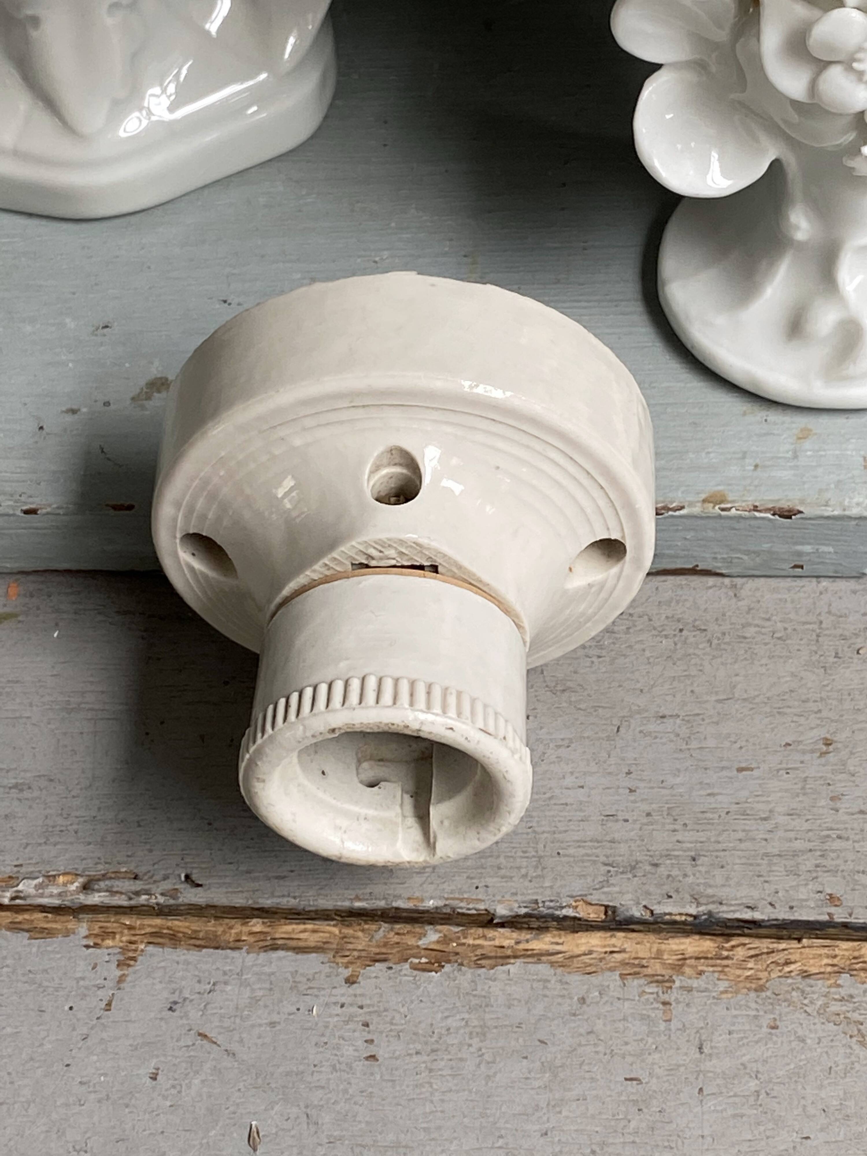 Porcelain wall light