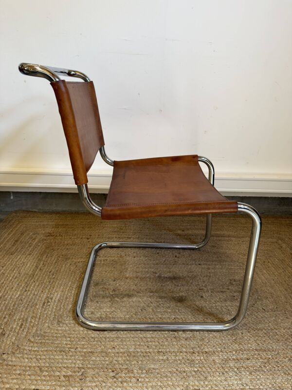 Chaise cantilever en cuir fauve par Steel Line, années 1980