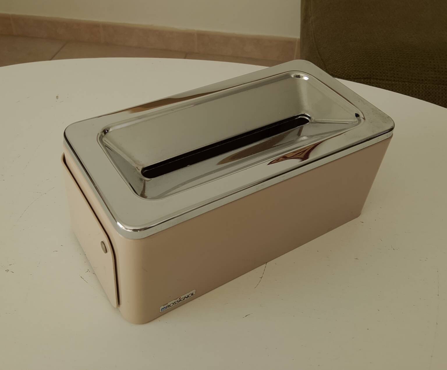 Vintage wall ashtray from the Rossignol workshop, 1970s/80s.