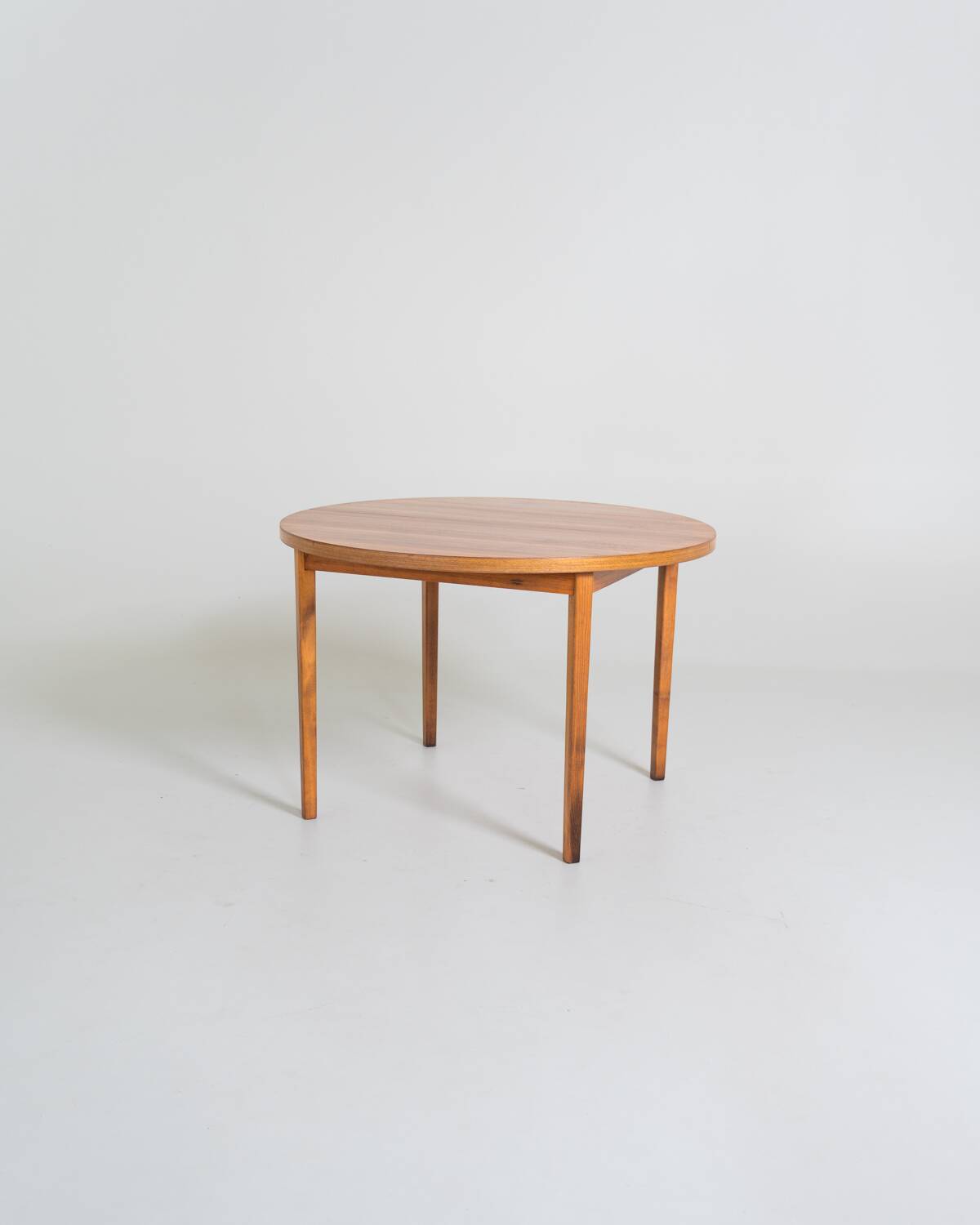 Round extendable walnut dining table, Sweden, 1960s