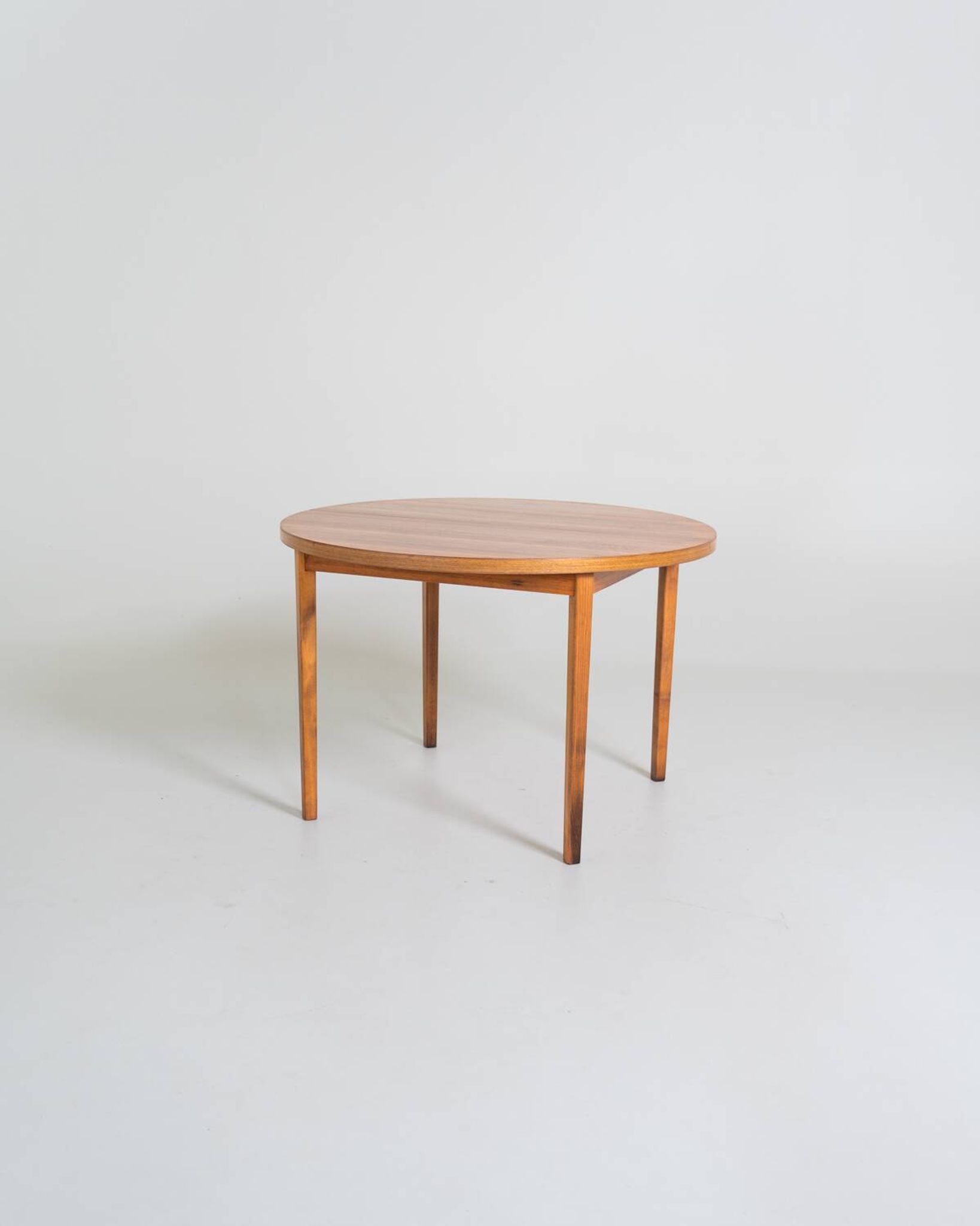 Round extendable walnut dining table, Sweden, 1960s