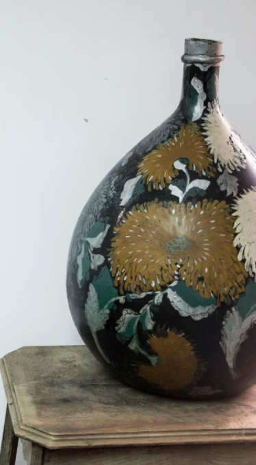 Dame Jeanne old painted