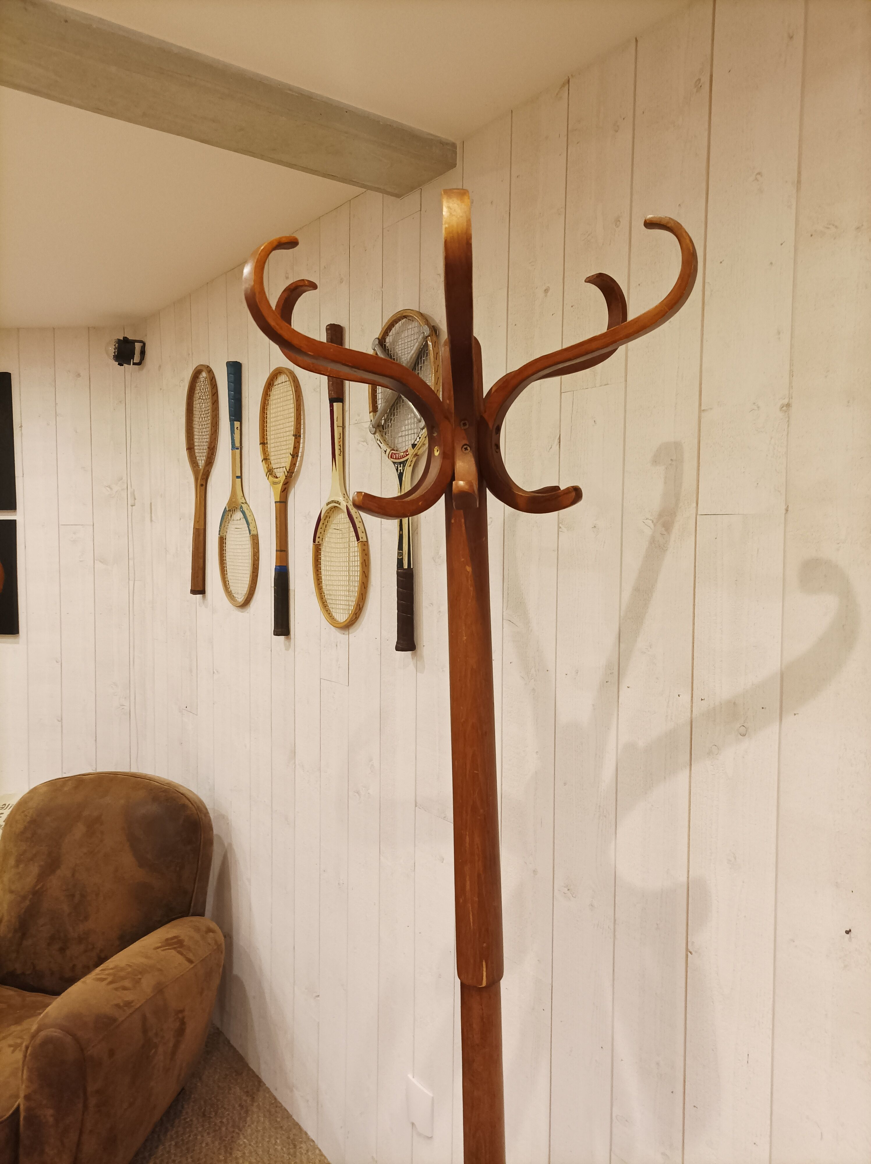 Coat rack