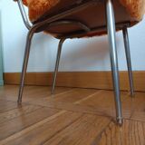 Pelfran orange fluffy chair