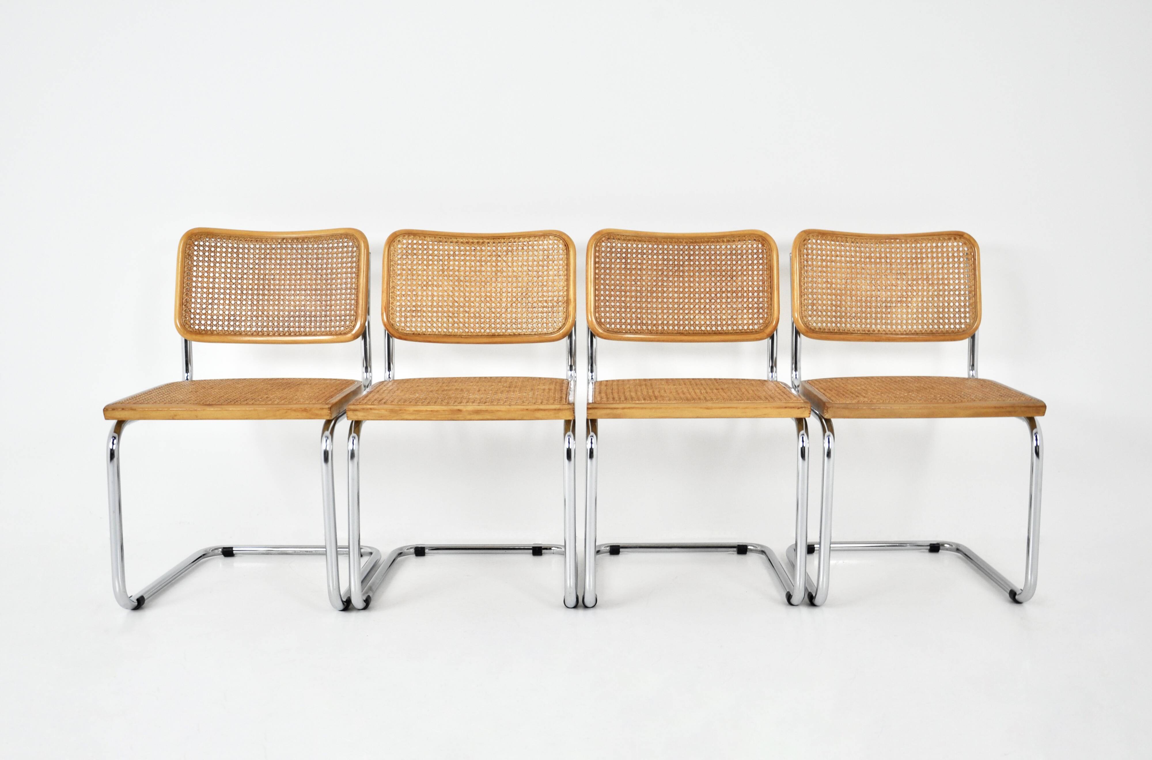 Ensemble de 4 chaises style B32 par Marcel Breuer