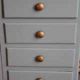 Asymmetrical wardrobe