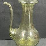 Carafe design, verseuse en verrerie de biot vert verre vintage