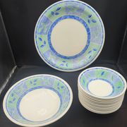 Service de table Churchill Staffordshire 14 pièces Modèle Verdigris