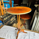 Side table / guéridon from the 19th century, tripod base "crowned dragon"