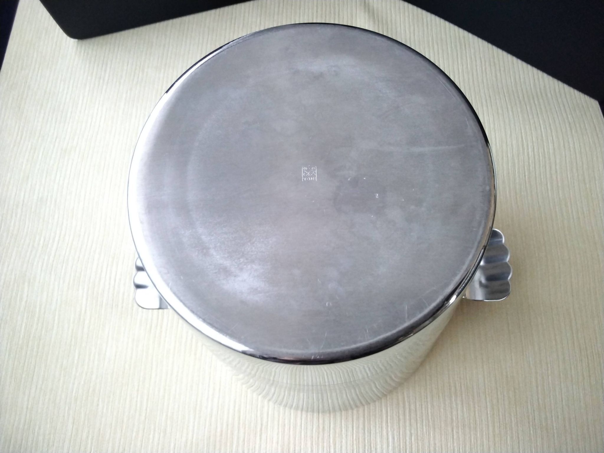 Létang et Rémy stainless steel champagne bucket from the 70s