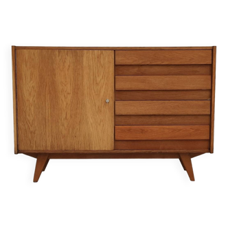 Buffet U 458 bois par Jiri Jiroutek pour Interier Praha 1960
